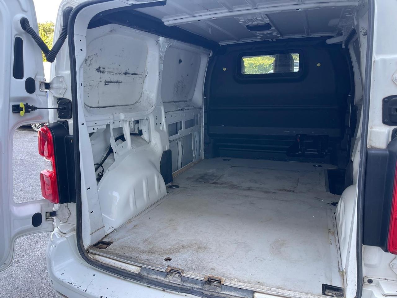 Peugeot Expert BlueHDi 150 S&S Furgone
