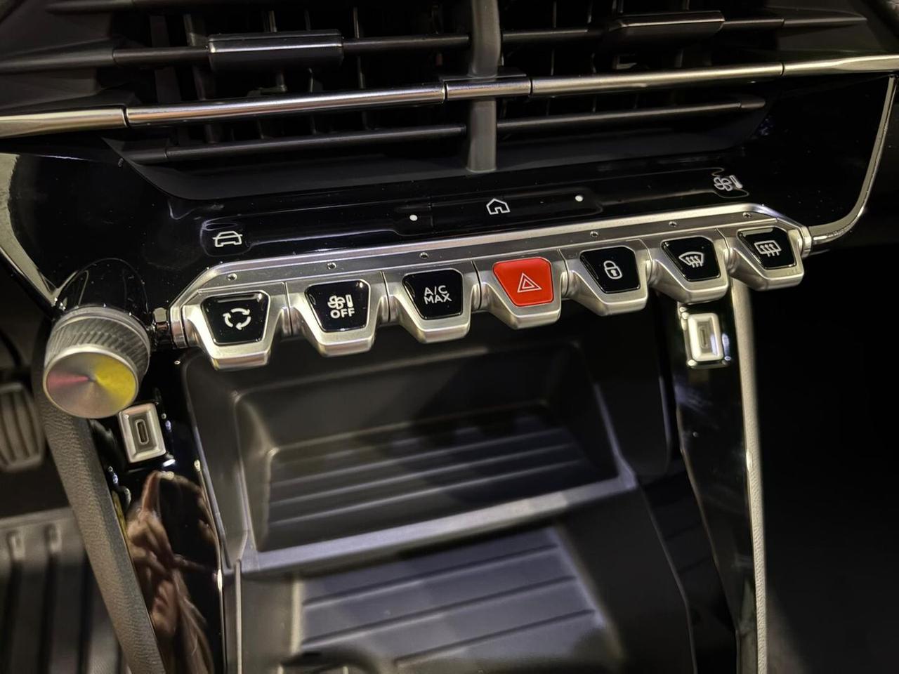 Peugeot 2008 1.2 puretech Allure s&s 100cv