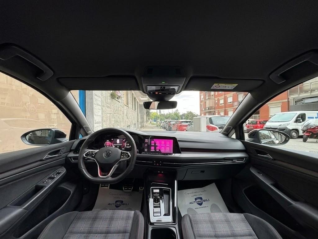 Volkswagen Golf GTI 2.0 TSI DSG PERFORMANCE
