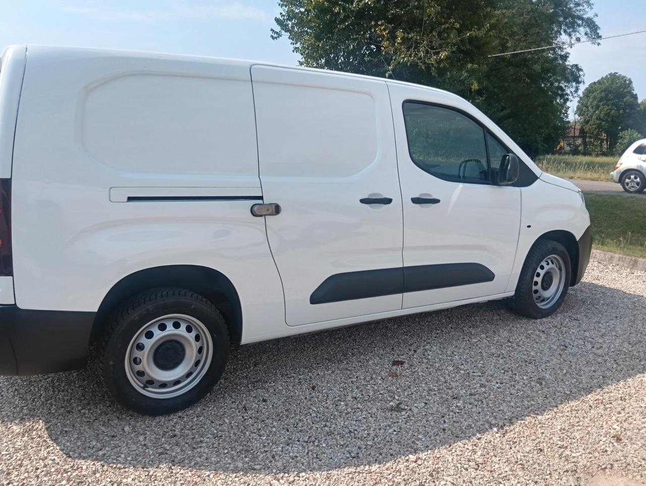 Citroen Berlingo BlueHDi 100 XL maxi