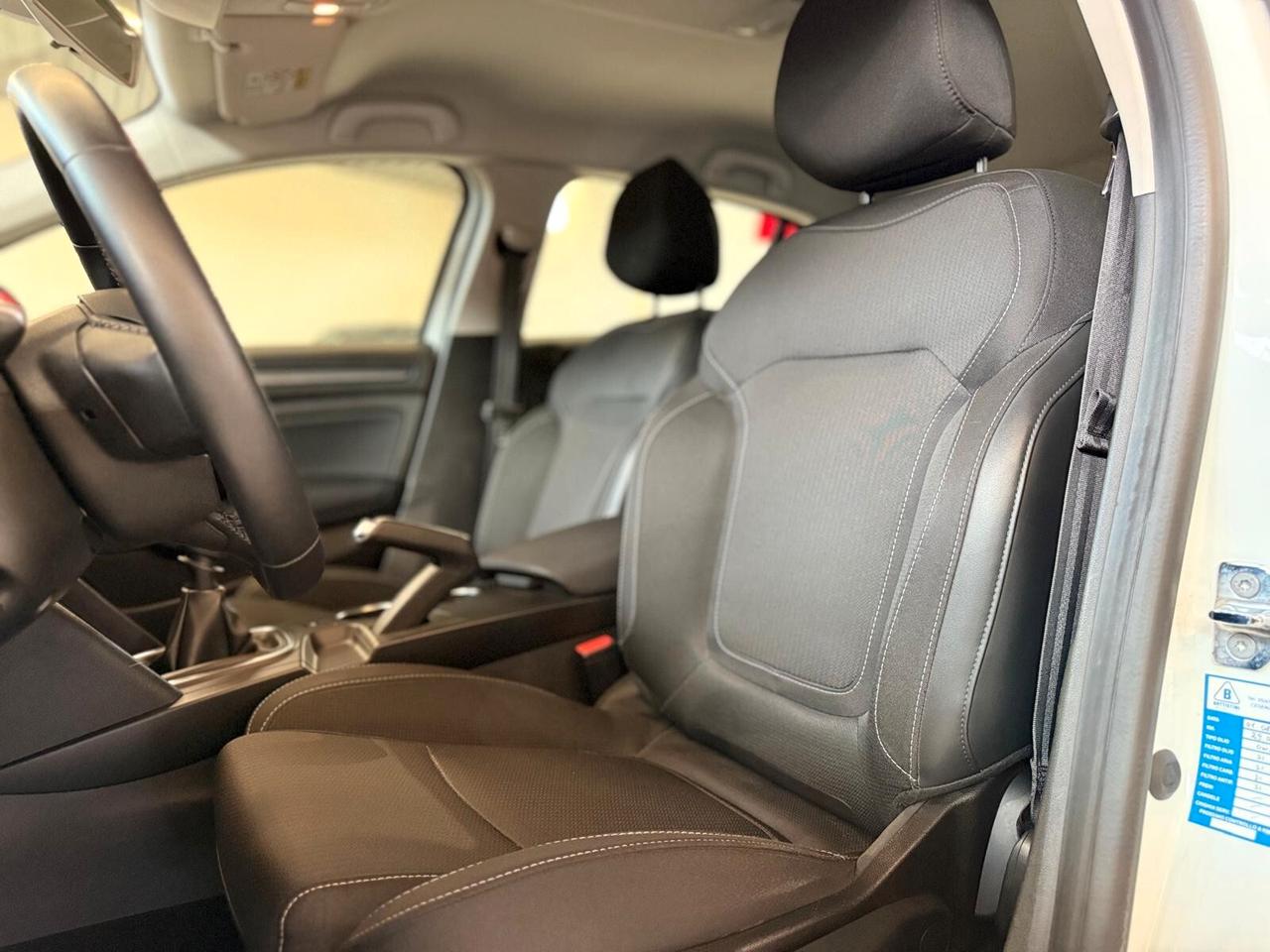 Renault Mégane Blue dCi 115 CV R.S. Line