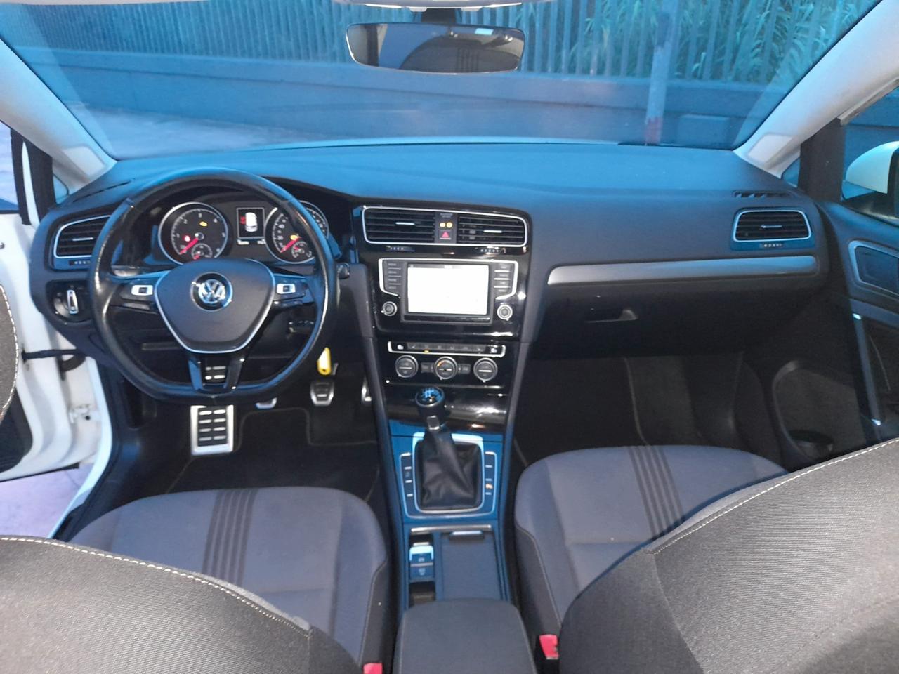 Volkswagen Golf 1.6 TDI 110 CV 5p. Executive BlueMotion -Navi
