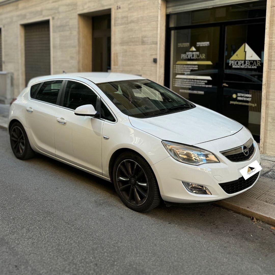 Opel Astra 1.7 CDTI 110CV 5 porte Cosmo