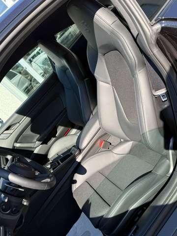 Porsche 911 992 MKII Coupe 4.0 GT3 Touring auto 4posti / SOLLEVATORE / BOSE / MATRIX /SEDILI RISC / MOD. 2026