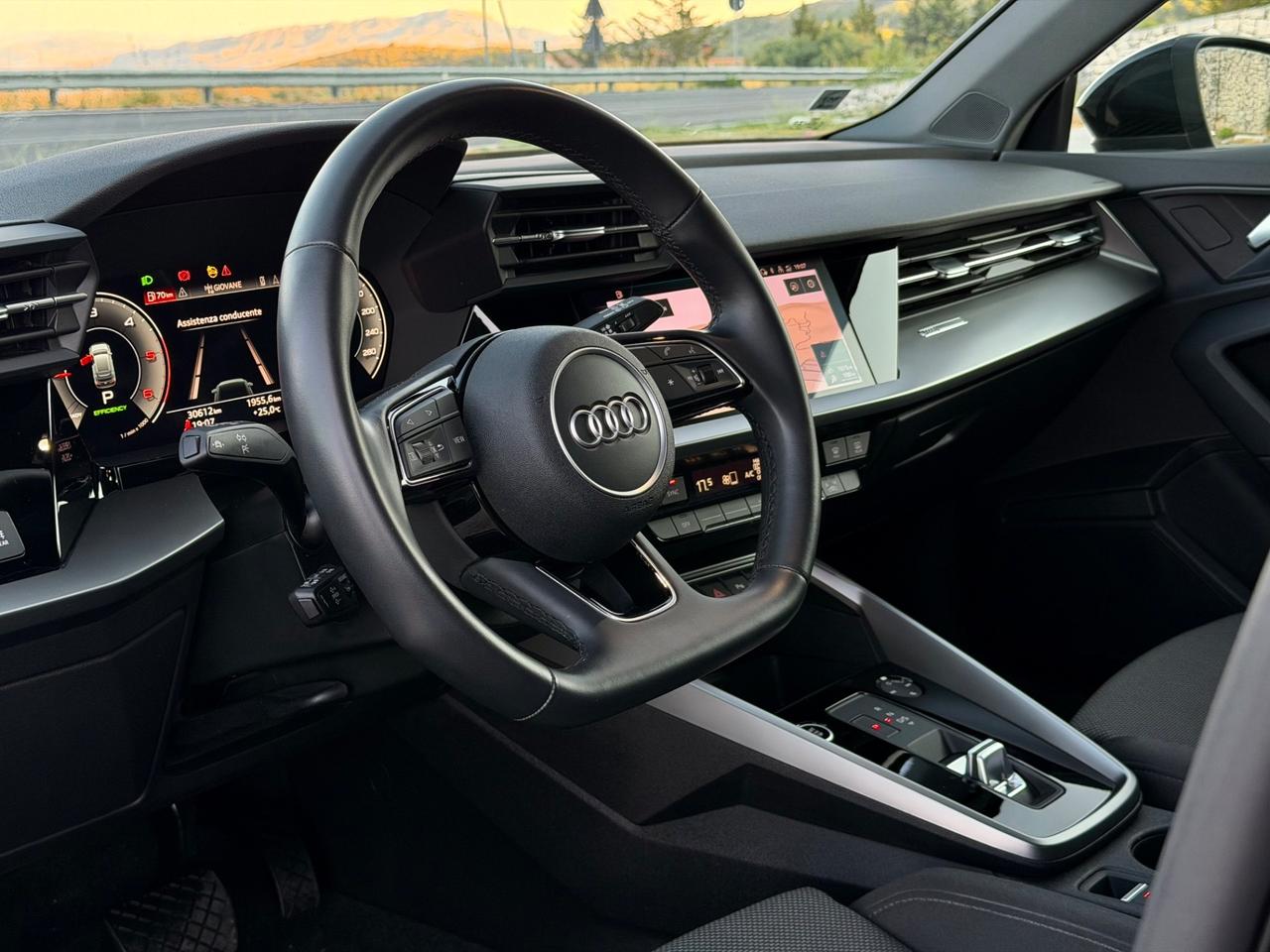 Audi A3 Sportback 35 TDI 150cv S-line 30.000km