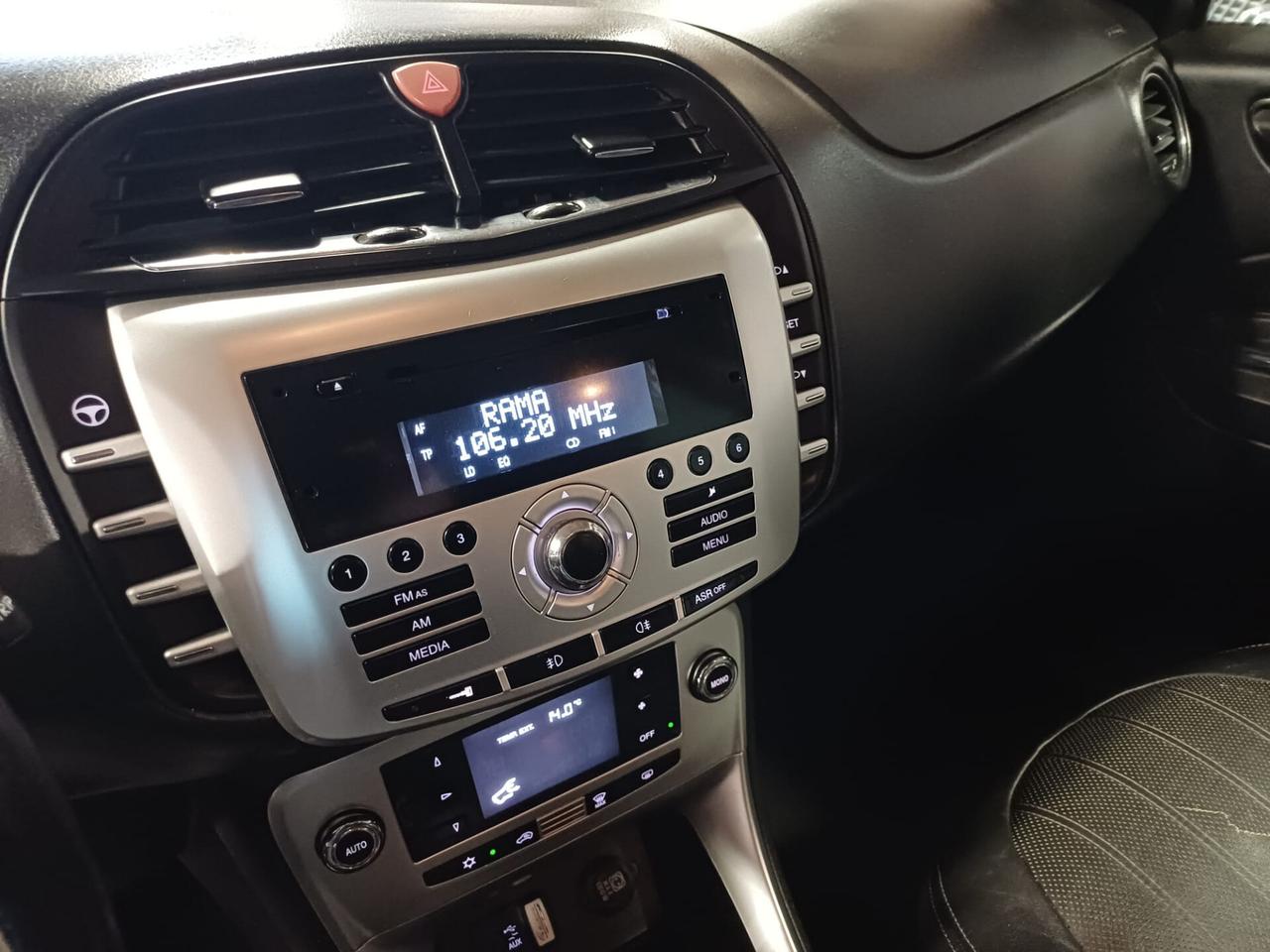 Lancia Delta 1.6 MJT Dpf GOLD