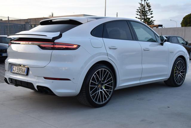 PORSCHE Cayenne Coupé 3.0 E-Hybrid Platinum Edition *schermi,full*