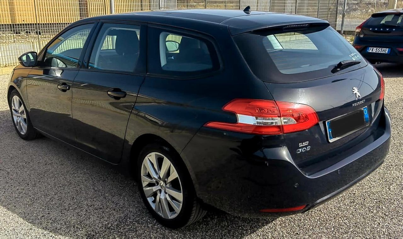 Peugeot 308 BlueHDi 1.6 - PERFETTO STATO -