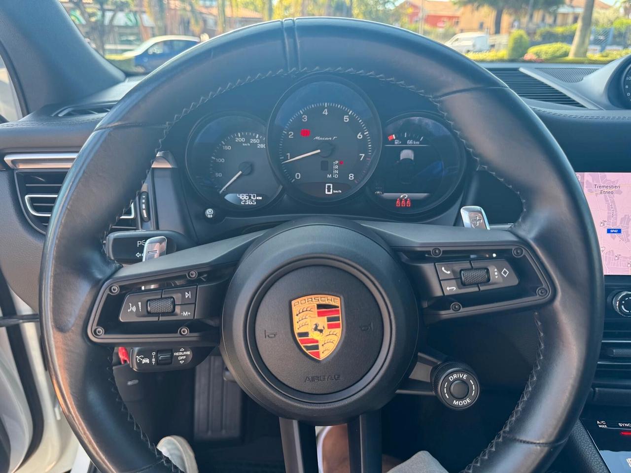 Porsche Macan 2.0 T 2022