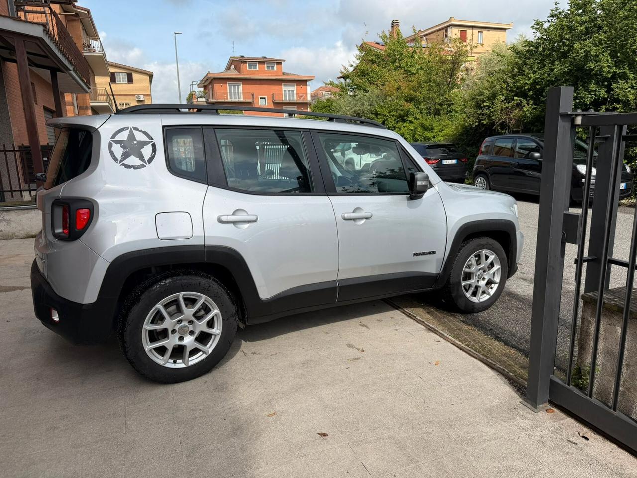 Jeep Renegade 1.3 T4 DDCT Limited