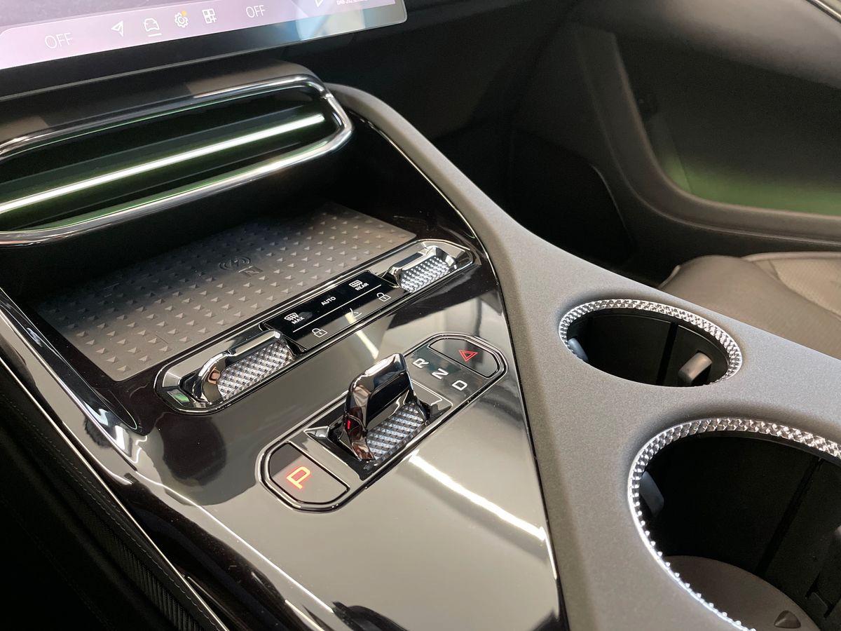 LOTUS ELETRE 600 SPORT SE