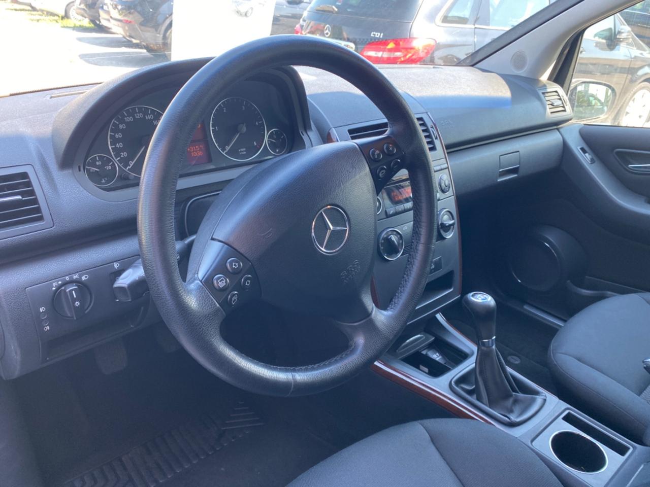 Mercedes- A 180 CDI Elegance