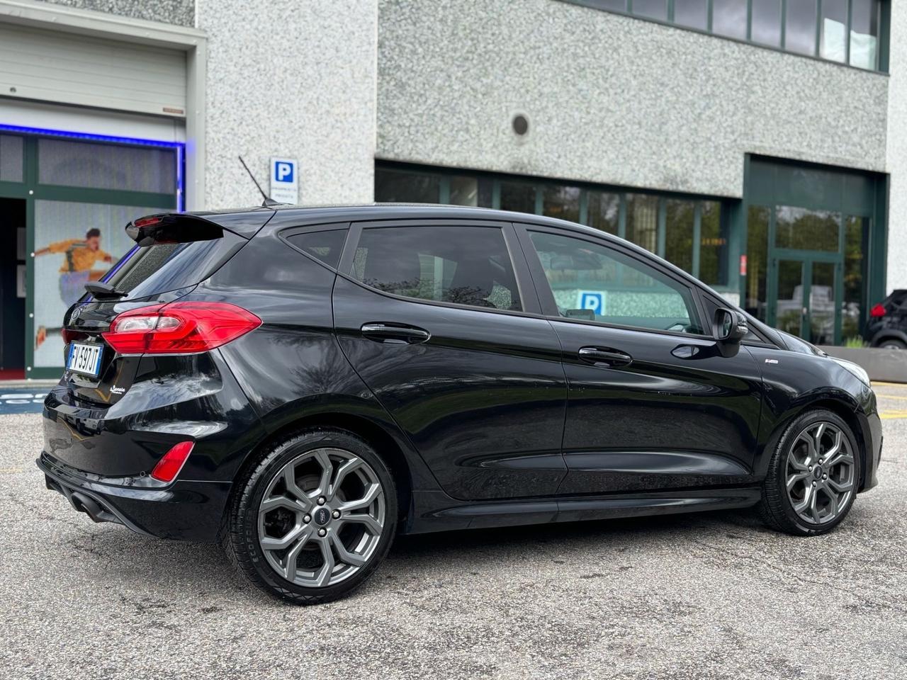 Ford Fiesta 1.0 Ecoboost 100 CV 5 porte ST-Line
