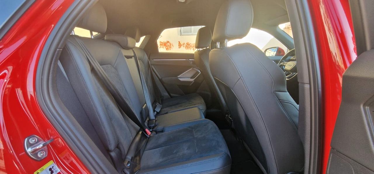 Audi Q3 35 TDI S Tronic Line Edition PROMO FINANZIAMENTO!!!