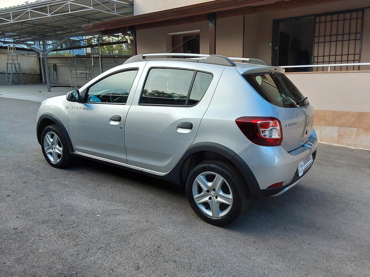 Dacia Sandero Stepwey 0.9 TCe 12V 90 CV GPL di Serie