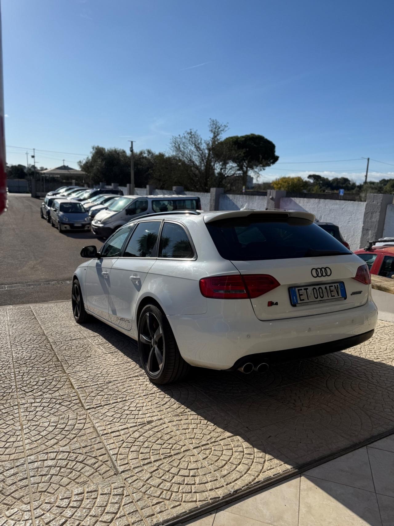 Audi A4 2.0 TDI 143CV Advanced Manuale