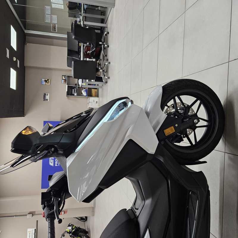 Honda Forza 350 - 2026