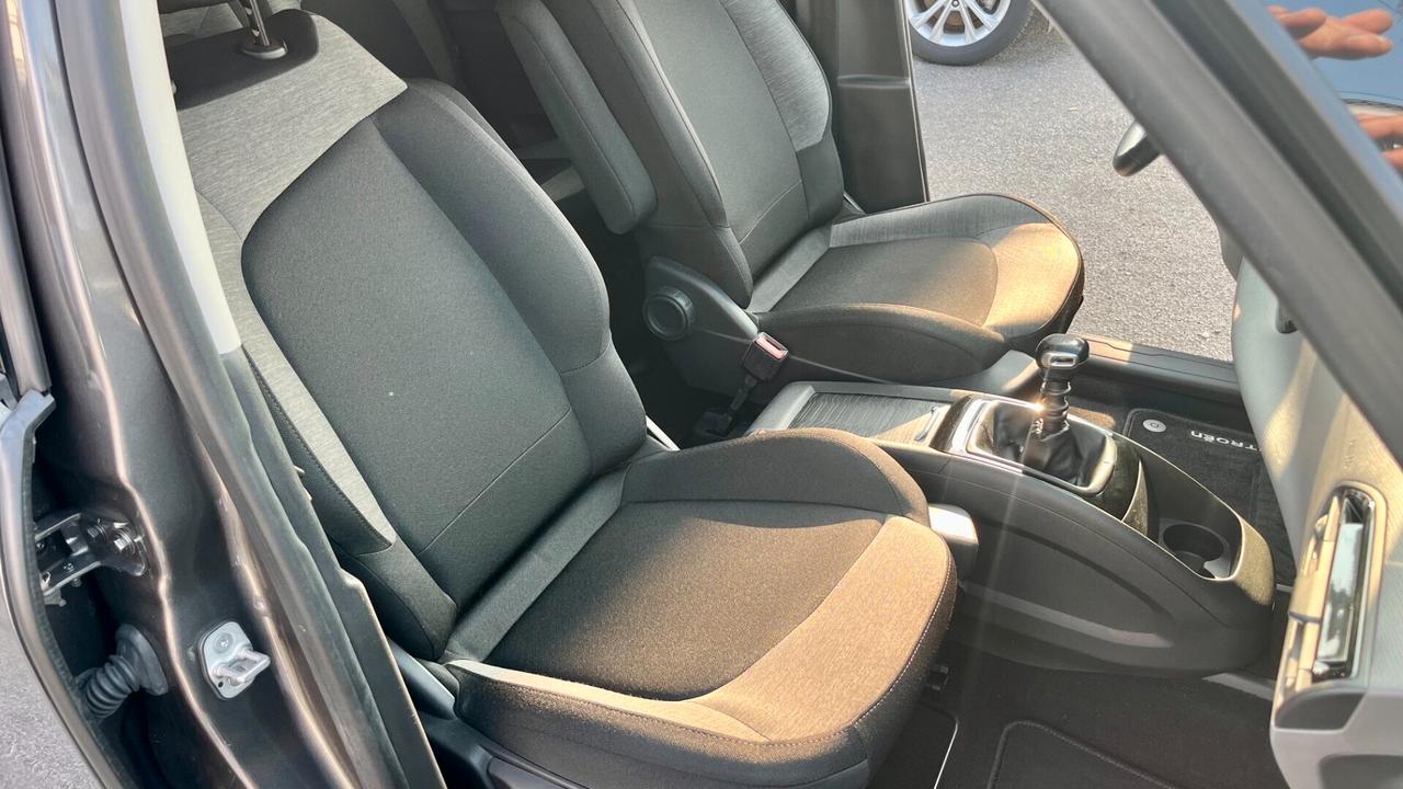 Citroen C4 SpaceTourer PureTech 130 S&S Feel " 7 POSTI "