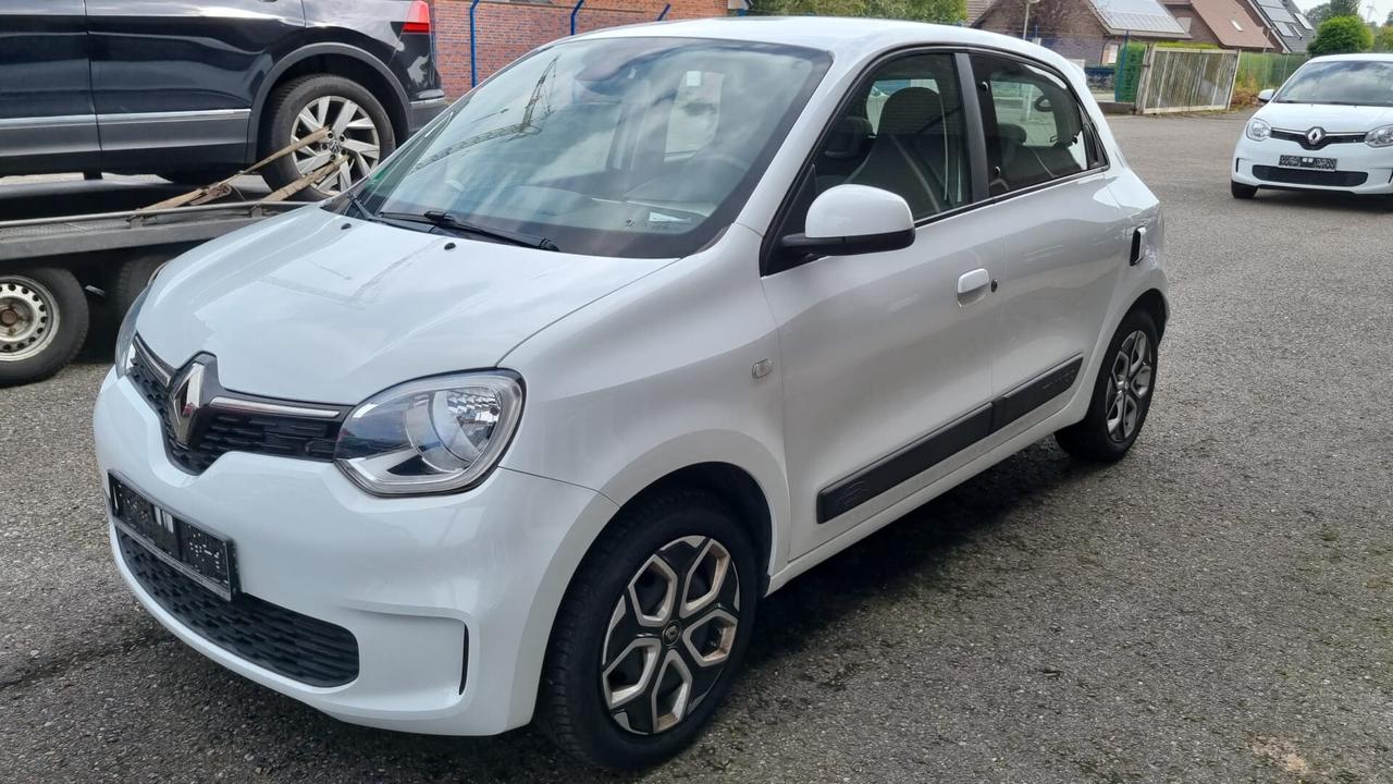 Renault Twingo SCe 65 CV Signature