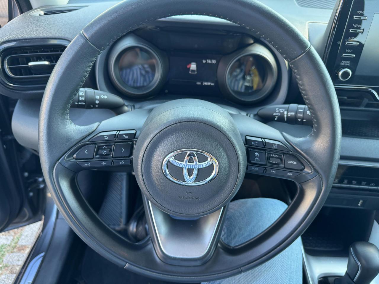 Toyota Yaris 1.5 HYBRID Trend KM CERTIFICATI