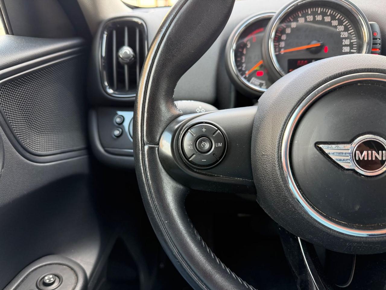 Mini Cooper D Countryman JCW 2.0 Cooper D #11254
