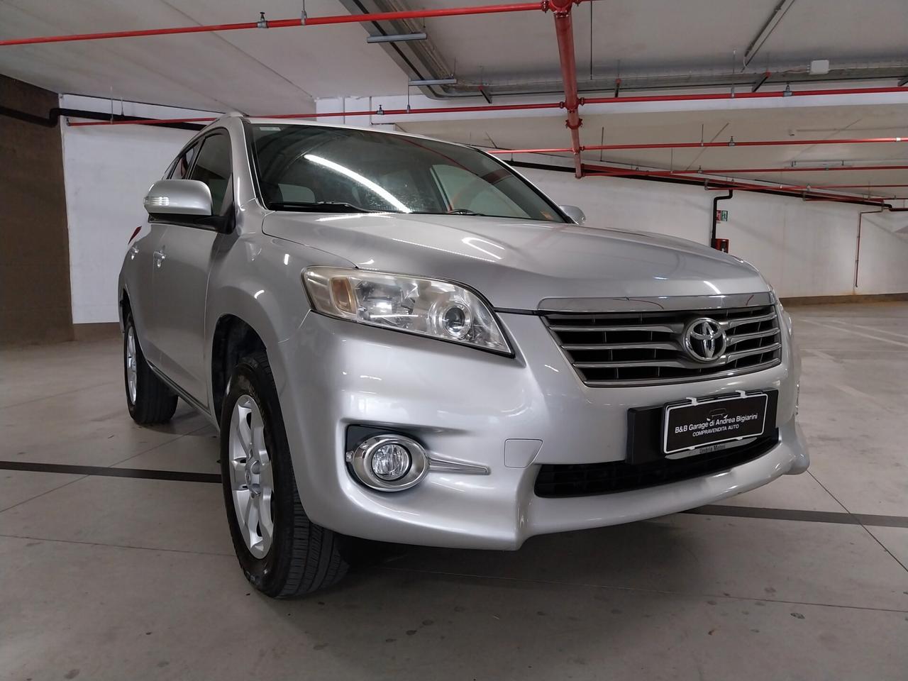 Toyota RAV 4 RAV4 2.2 D-4D 150 CV DPF Exclusive