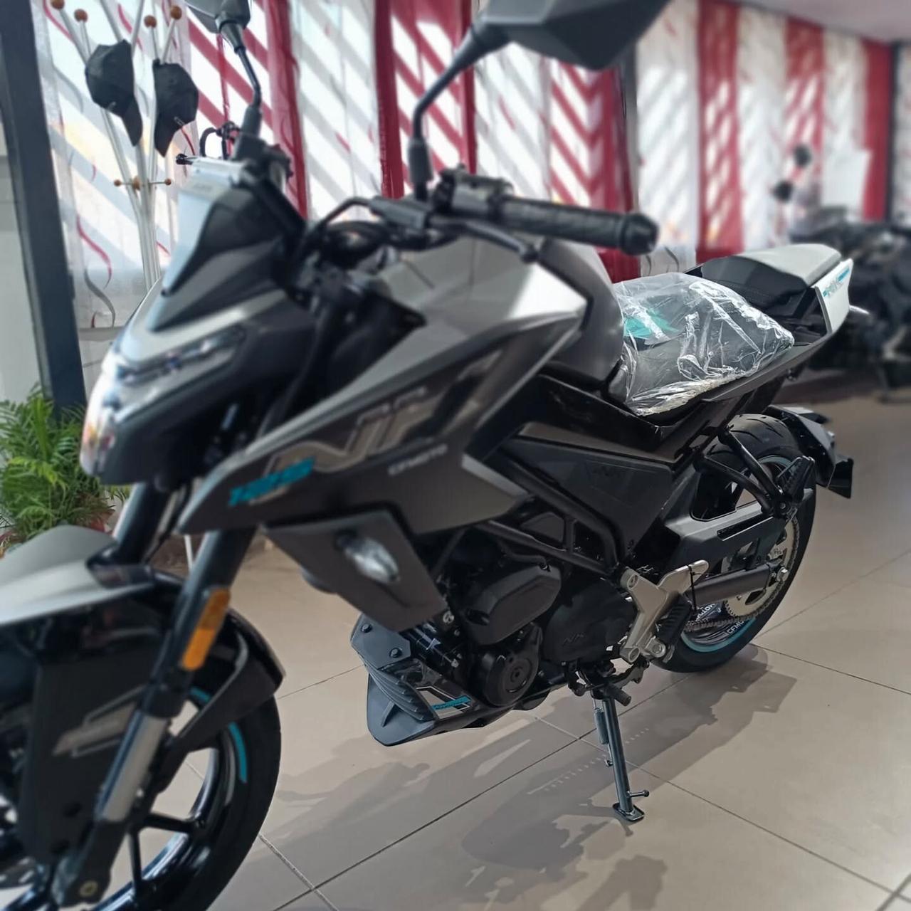 Cf Moto 125NK FUN MACHINE SUPER SCONTO -400€