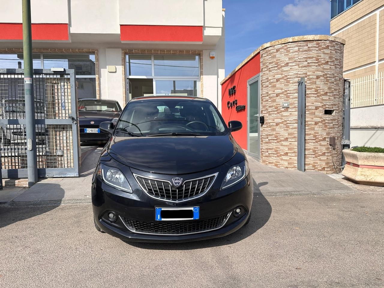 Lancia Ypsilon 1.0 FireFly 5 porte Hybrid UnYca-2023