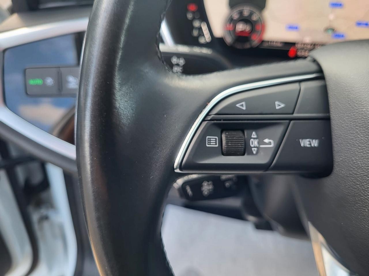 Audi Q3 S.P. 2.0 TDI 150 CV S-LINE +CERCHI 20+LUCI AMBIENTE..