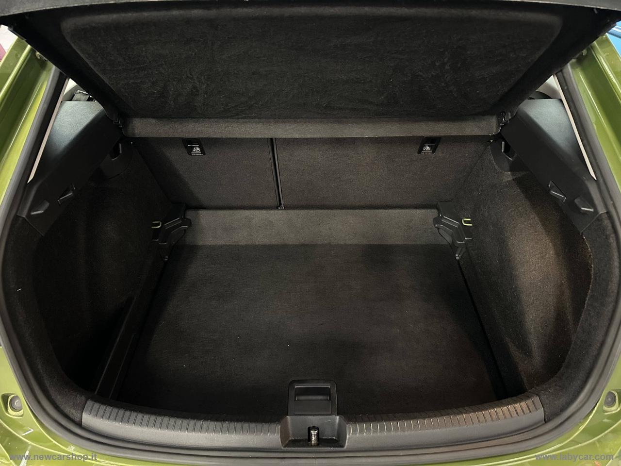 VOLKSWAGEN Taigo 1.0 TSI Life