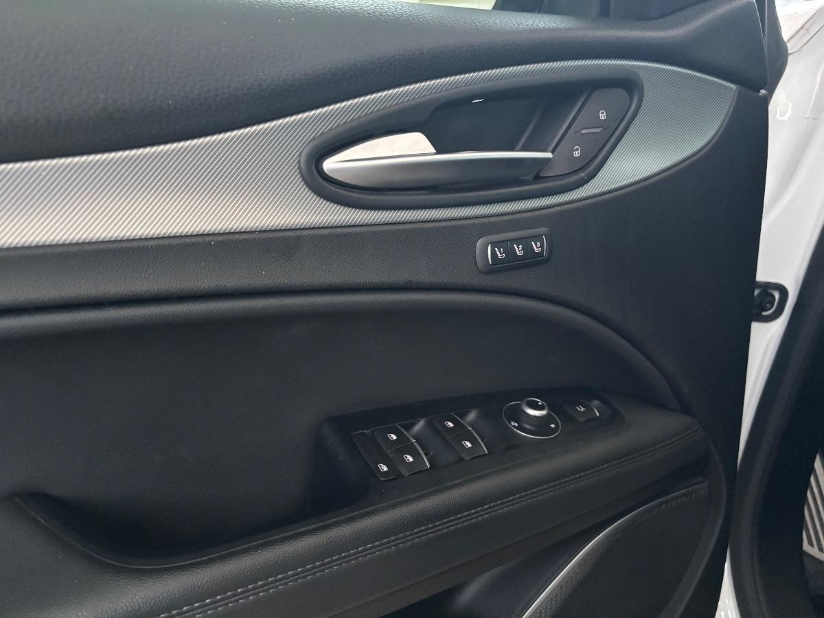 ALFA ROMEO - Stelvio - 2.2 T.diesel 190CV AT8 Q4 Sprint