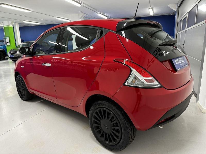 Lancia Ypsilon 1.2 69cv GPL Ecochic Elefantino