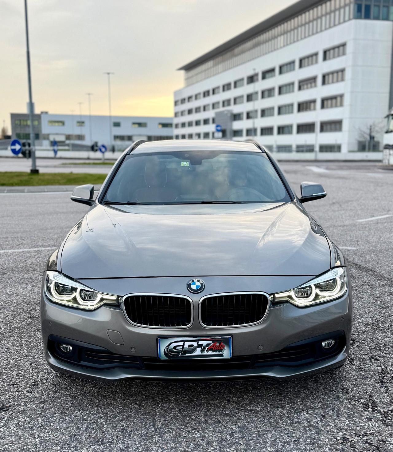 Bmw 320 320d xDrive Luxury