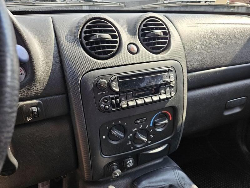 Jeep Cherokee Cherokee 2.5 crd Sport