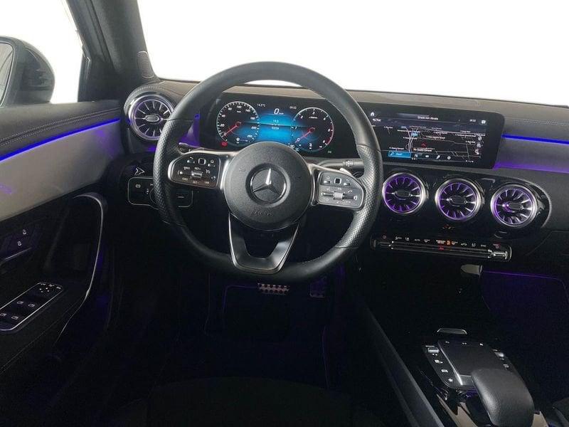 Mercedes-Benz Classe A A 180 d Automatic Premium Night edition