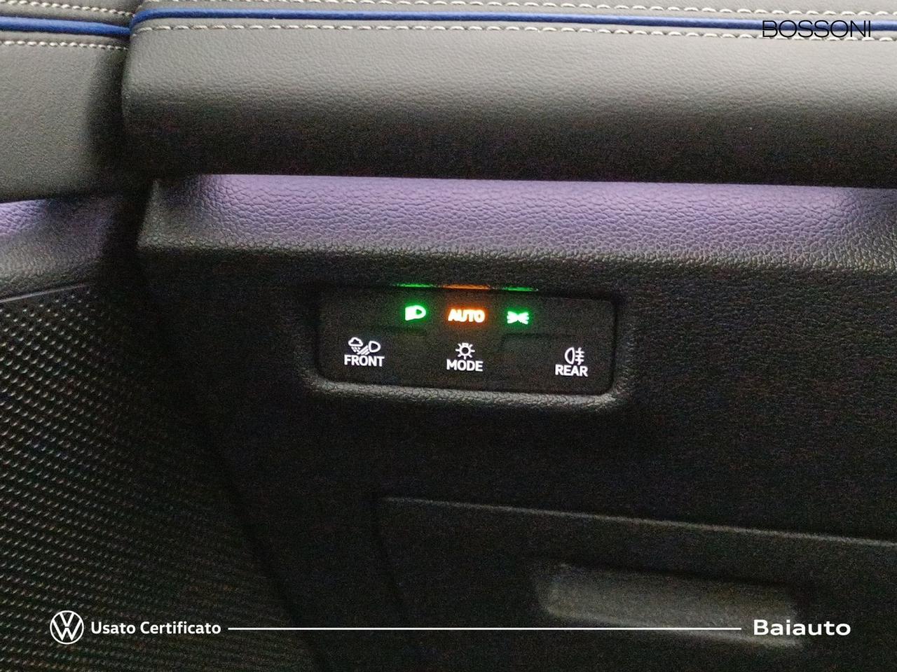 Volkswagen Tiguan 2.0 tdi scr 150cv r-line dsg