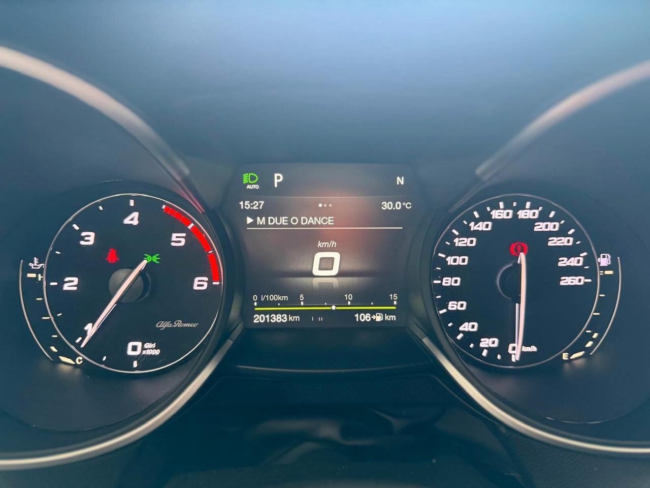 Alfa Romeo Stelvio 2.2 Turbodiesel 180 CV AT8 RWD Executive