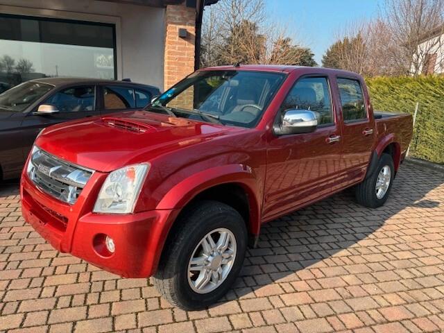 Isuzu D-Max 3.0 TD cat Space Cab 4WD Pick-up L EU4