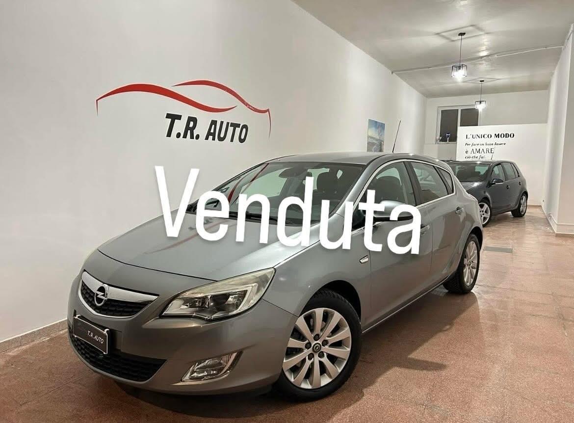 Opel Astra 1.7 CDTI 125CV 5 porte Cosmo