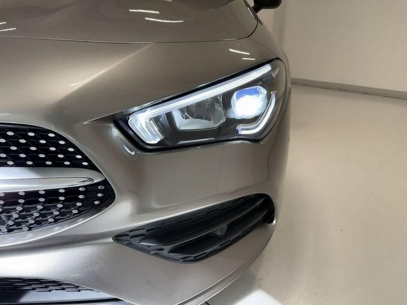 Mercedes-Benz CLA CLA 180 Automatic Shooting Brake Premium AMG