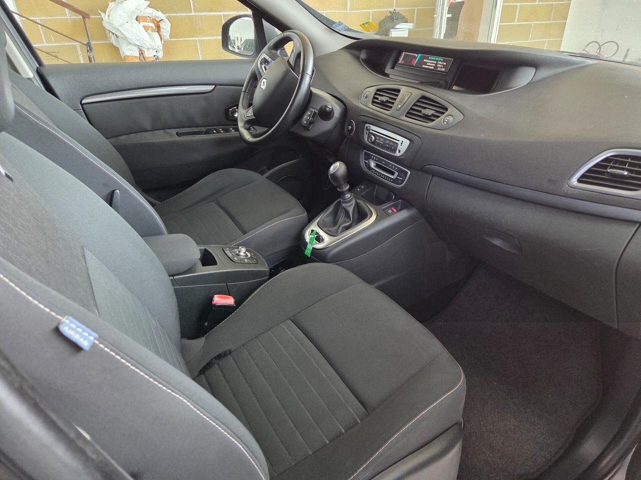Renault Scenic Scénic XMod 1.5 dCi 95CV Limited