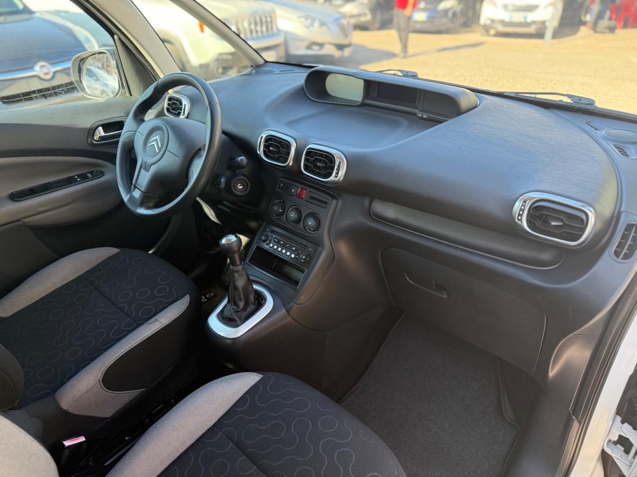 Citroen C3 Picasso 1.6 HDi 115 Exclusive Km Certif