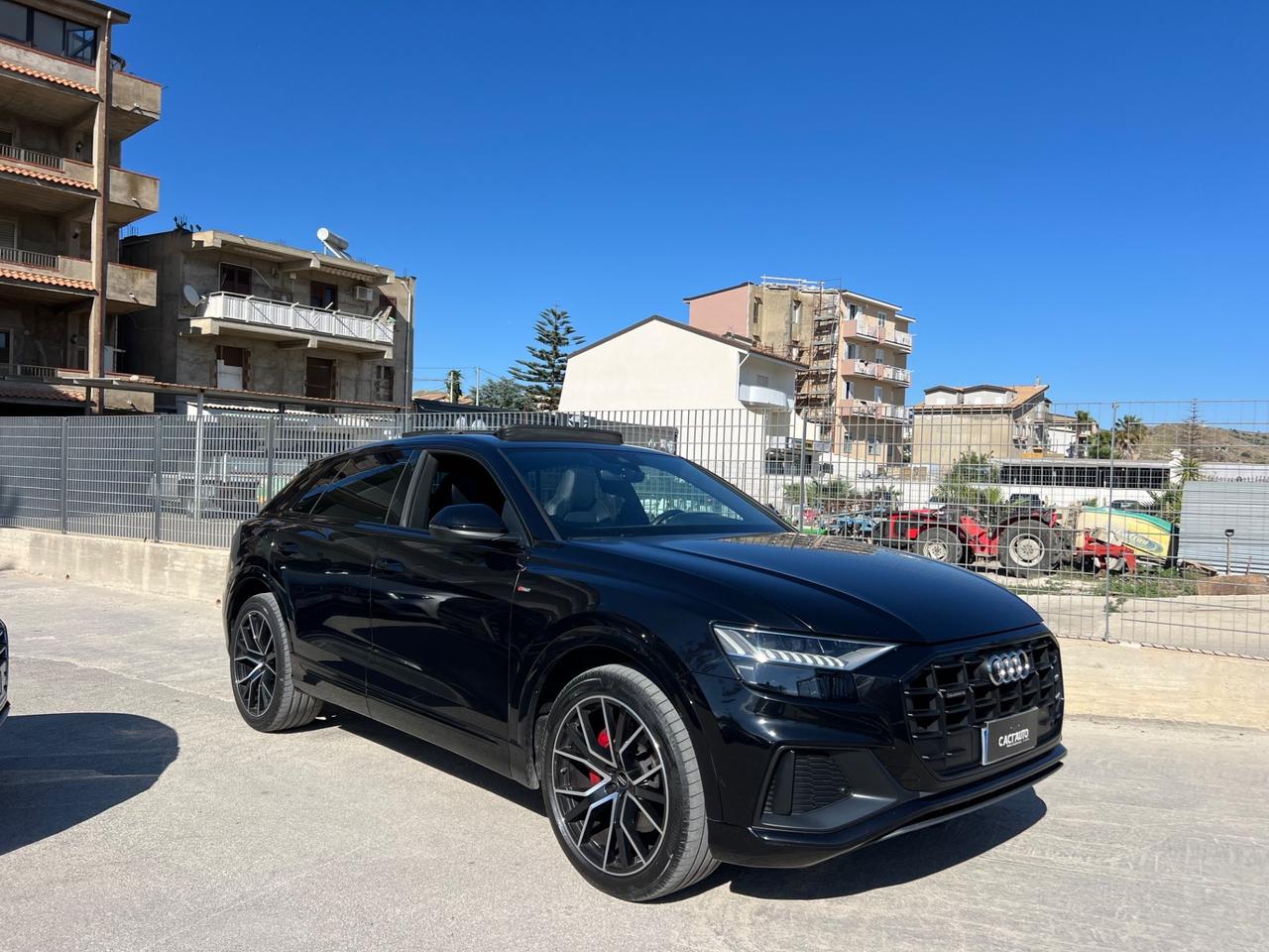Audi Q8 50 TDI 286 CV quattro tiptronic Sport S line total black full optional
