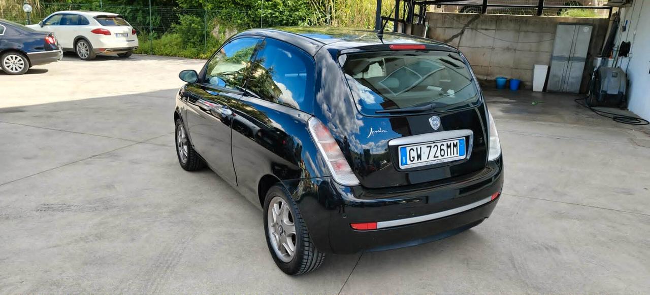 Lancia Ypsilon 1.2 GPL
