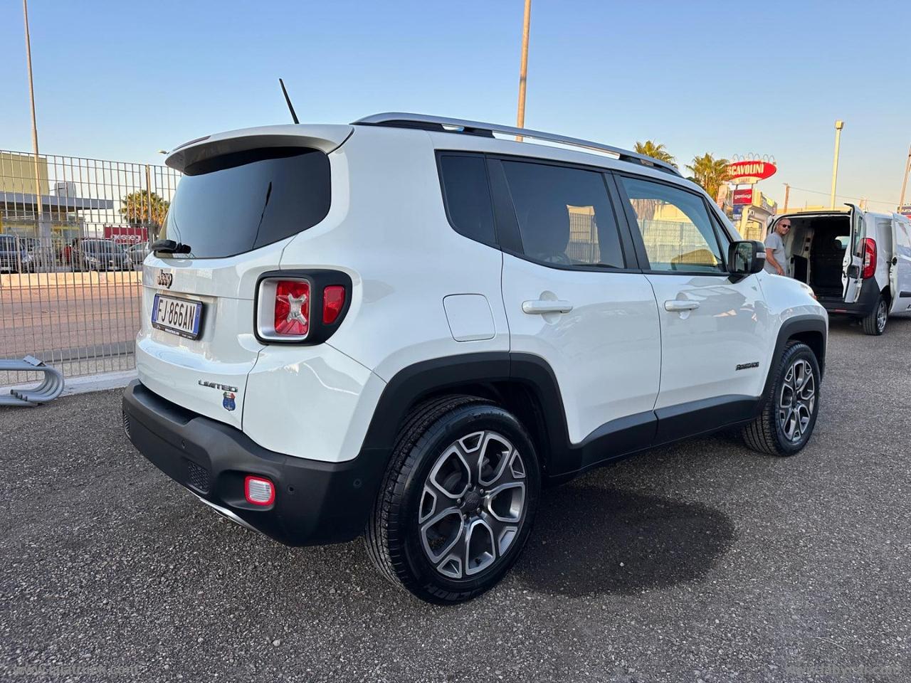 JEEP Renegade 1.6 Mjt DDCT 120CV Limited Renegade 1.6 Mjt DDCT 120CV Limited