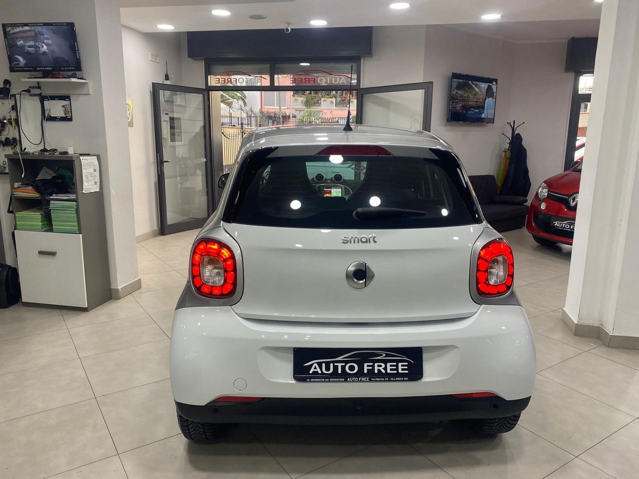 Smart ForFour 70 1.0 Prime