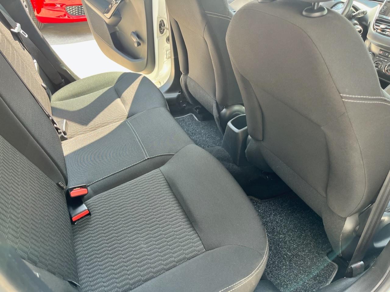 Peugeot 208 PureTech 82 5p. GPL Active