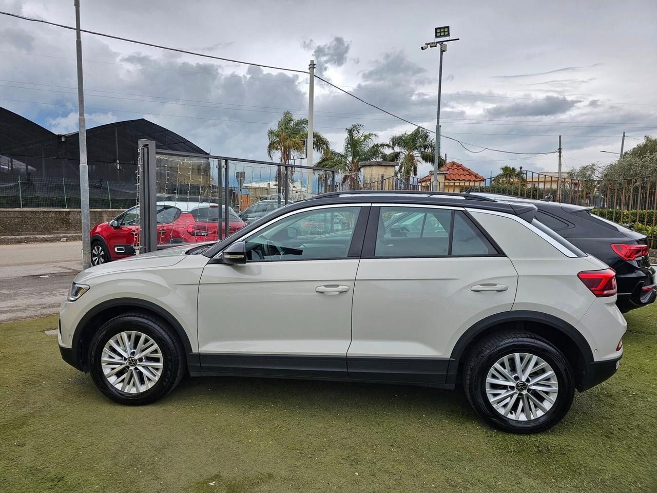 Volkswagen T-Roc 1.0 TSI Life