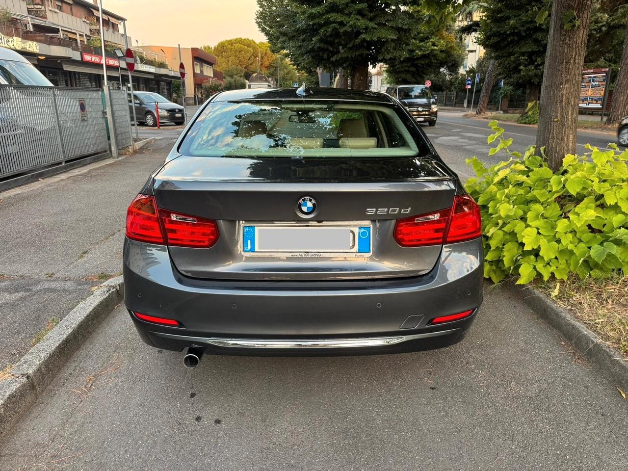 Bmw 320d Efficient Dynamics Luxury GARANZIA 12 MESI