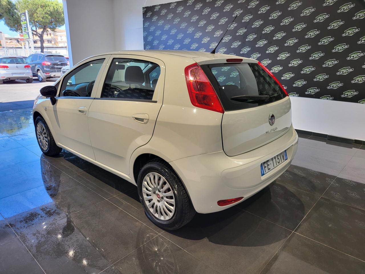 Fiat Punto - 2016 1.4 Easypower 77 Cv Street